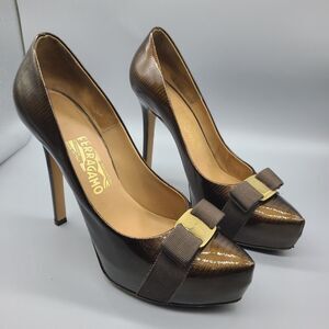 Salvatore Ferragamo women stiletto heel platform pumps bow reptile patent sz 9.5